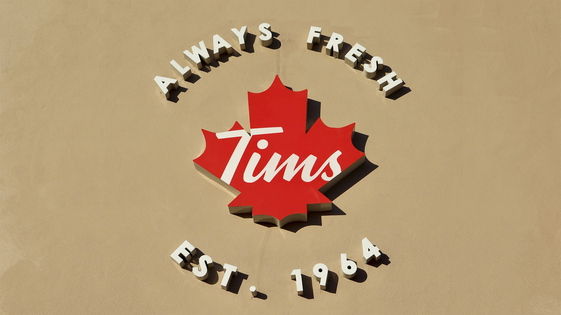 Construcción Comercial Modular con Contenedores Maítimos - Tim Hortons Praderas -Oscon Monterrey México