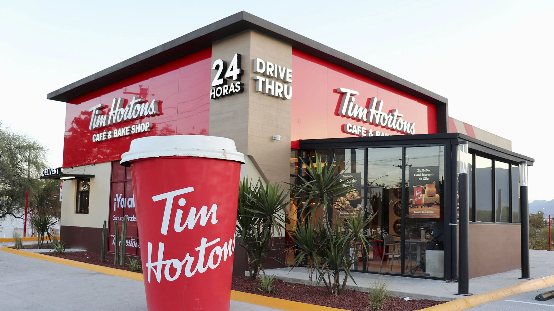 Oscon Monterrey Construcción Comercial Modular Contenedores Marítimos - Tim Hortons Praderas